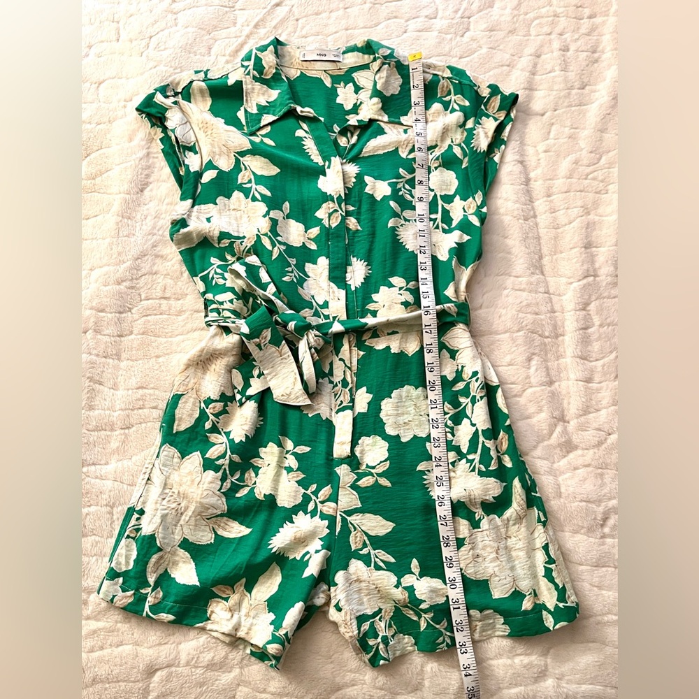 Mango Green Floral-print jumpsuit with tie and side pockets size L 🔥 - Picture 6 of 9